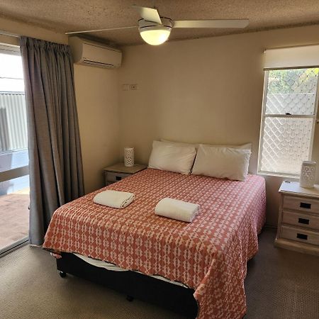 Capeview Apartments - Right On Kings Beach Caloundra Exterior foto