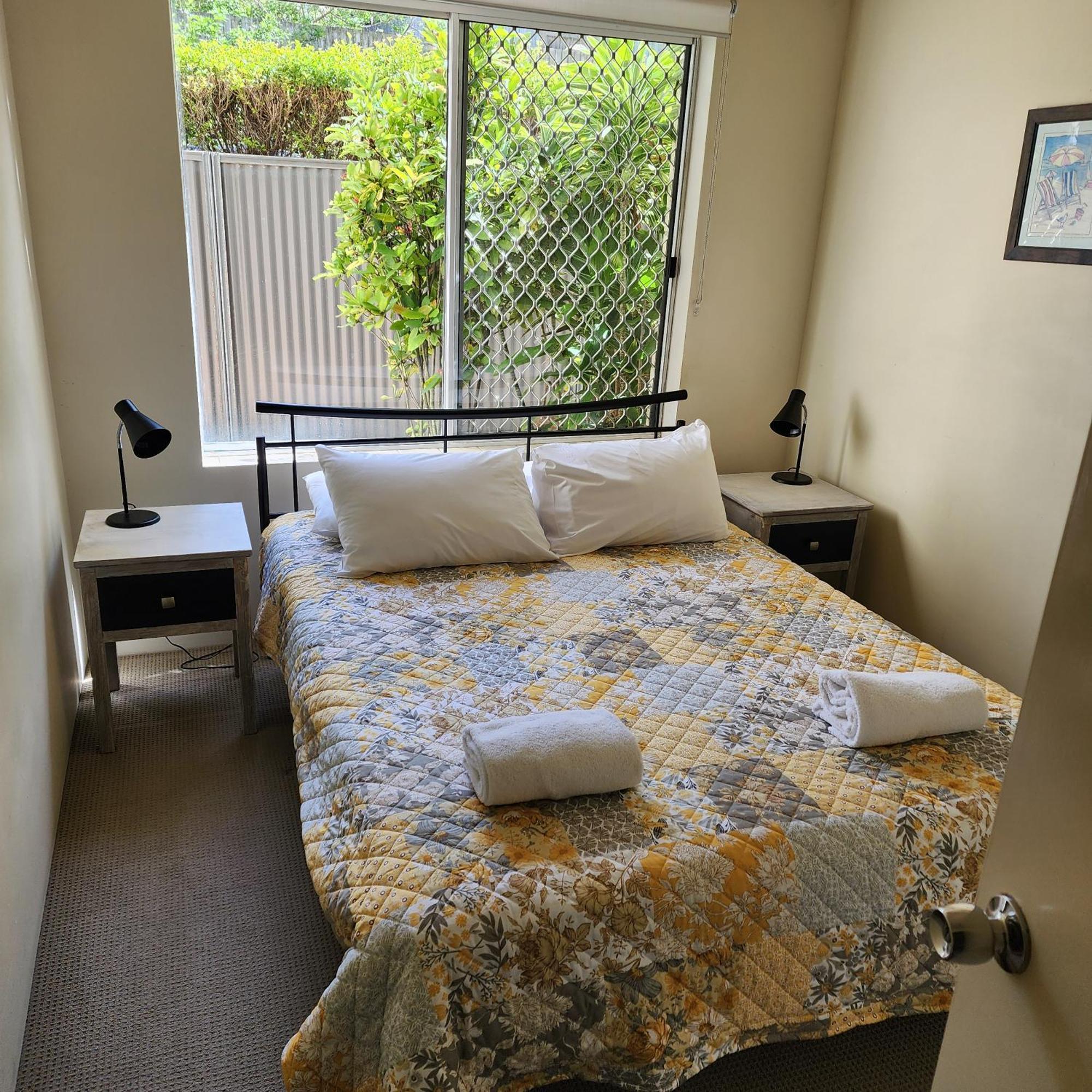Capeview Apartments - Right On Kings Beach Caloundra Exterior foto